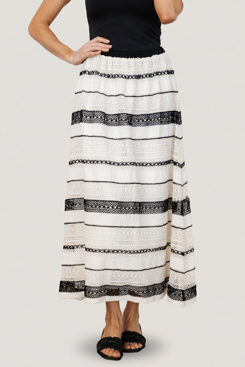 Alondra Woven Skirt | Cream + Black