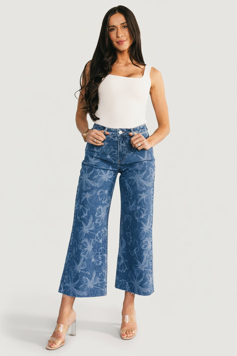 Cádiz Mid Rise Relaxed Jeans | Medium Floral Wash - Image 2