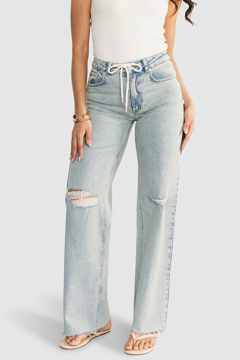 Ronda Mid Rise Ripped Jeans | Light Wash