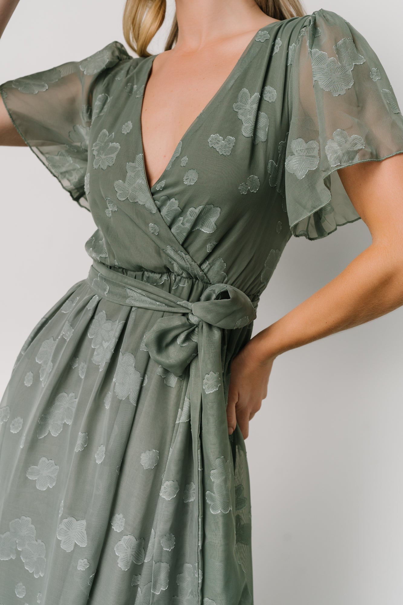 Faye Maxi Dress | Eucalyptus - Image 4