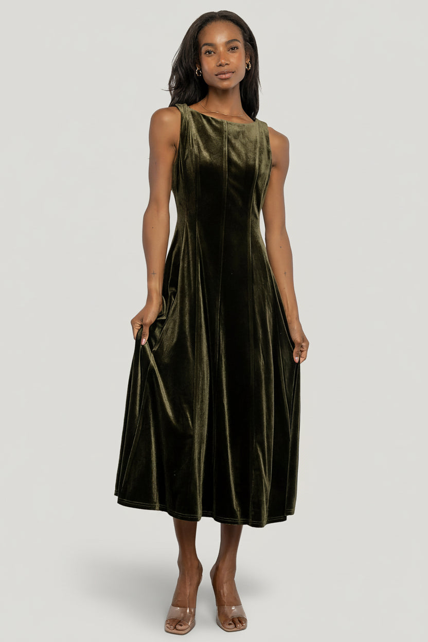 Annika Velvet Midi Dress | Olive - Image 6