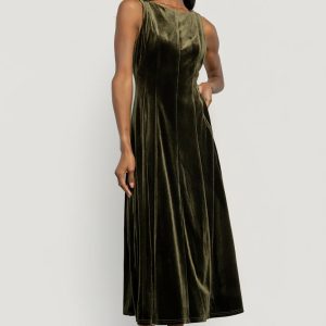 Annika Velvet Midi Dress | Olive