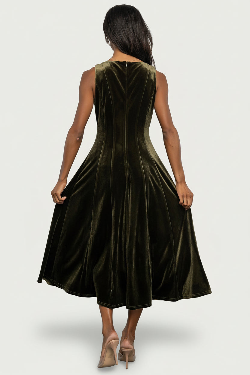 Annika Velvet Midi Dress | Olive - Image 4