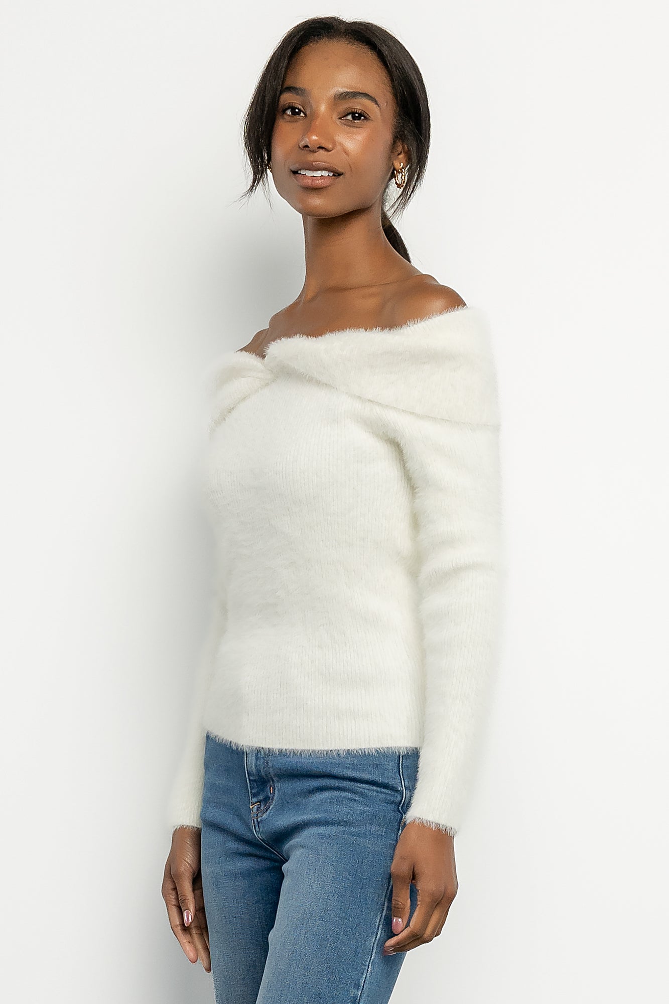Perla Off Shoulder Sweater | Ivory - Image 5
