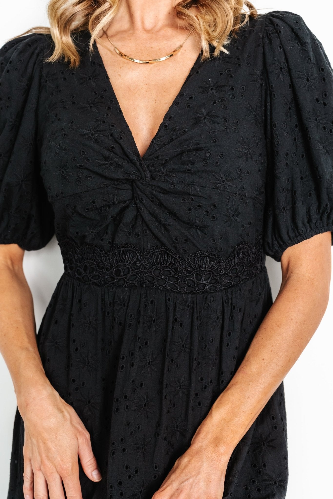 Jackie Eyelet Maxi Dress | Black - Image 4