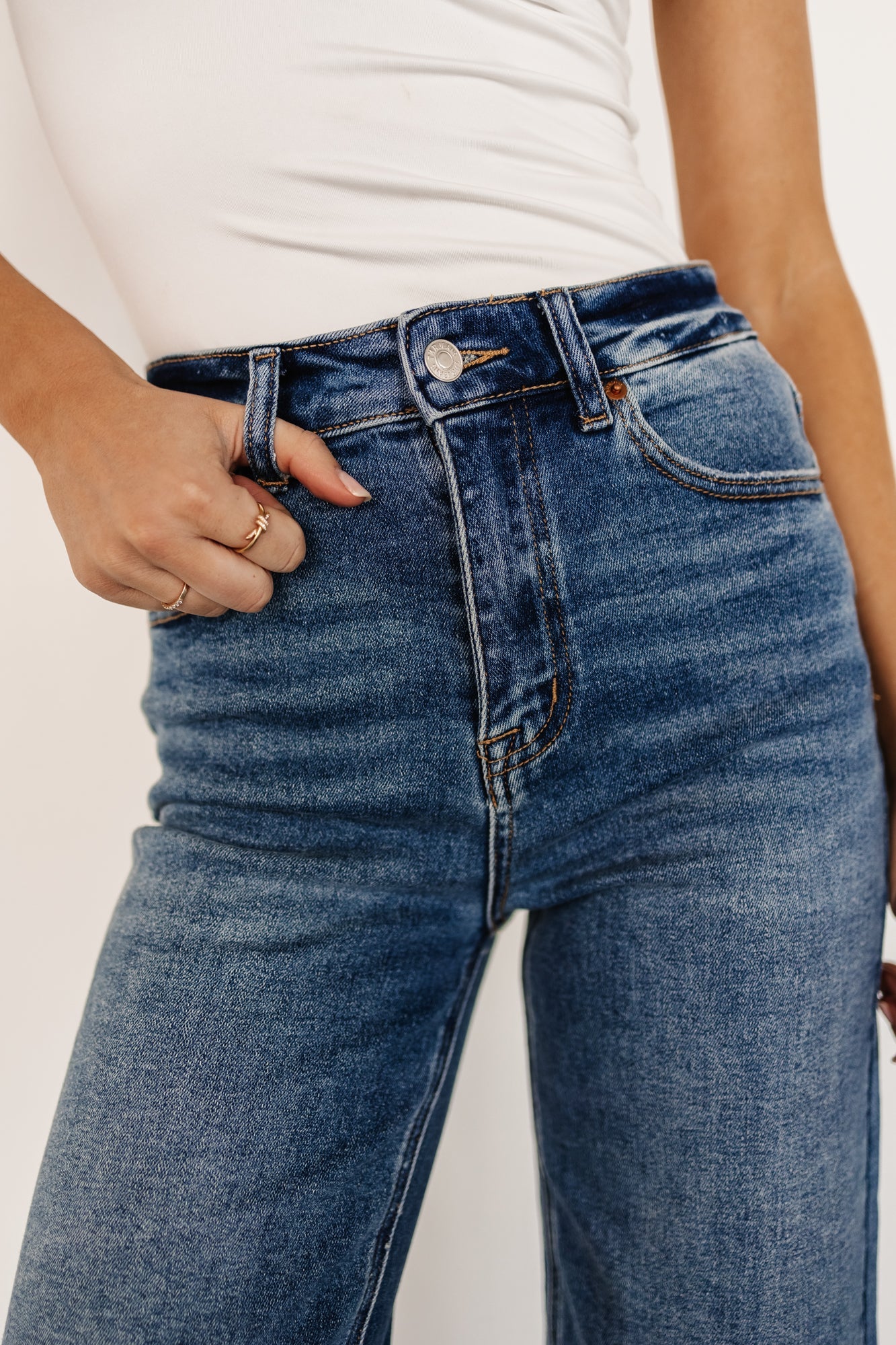 Kirby High Rise Wide Leg Jeans | Medium Wash - Image 5