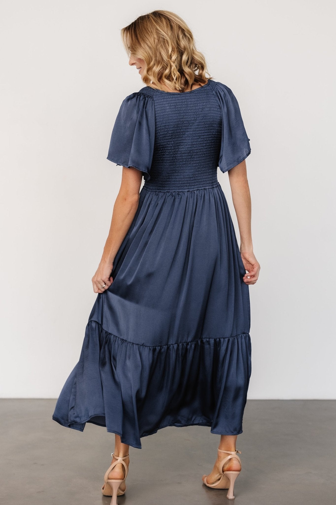 Lovell Smocked Midi Dress | Midnight Blue - Image 4