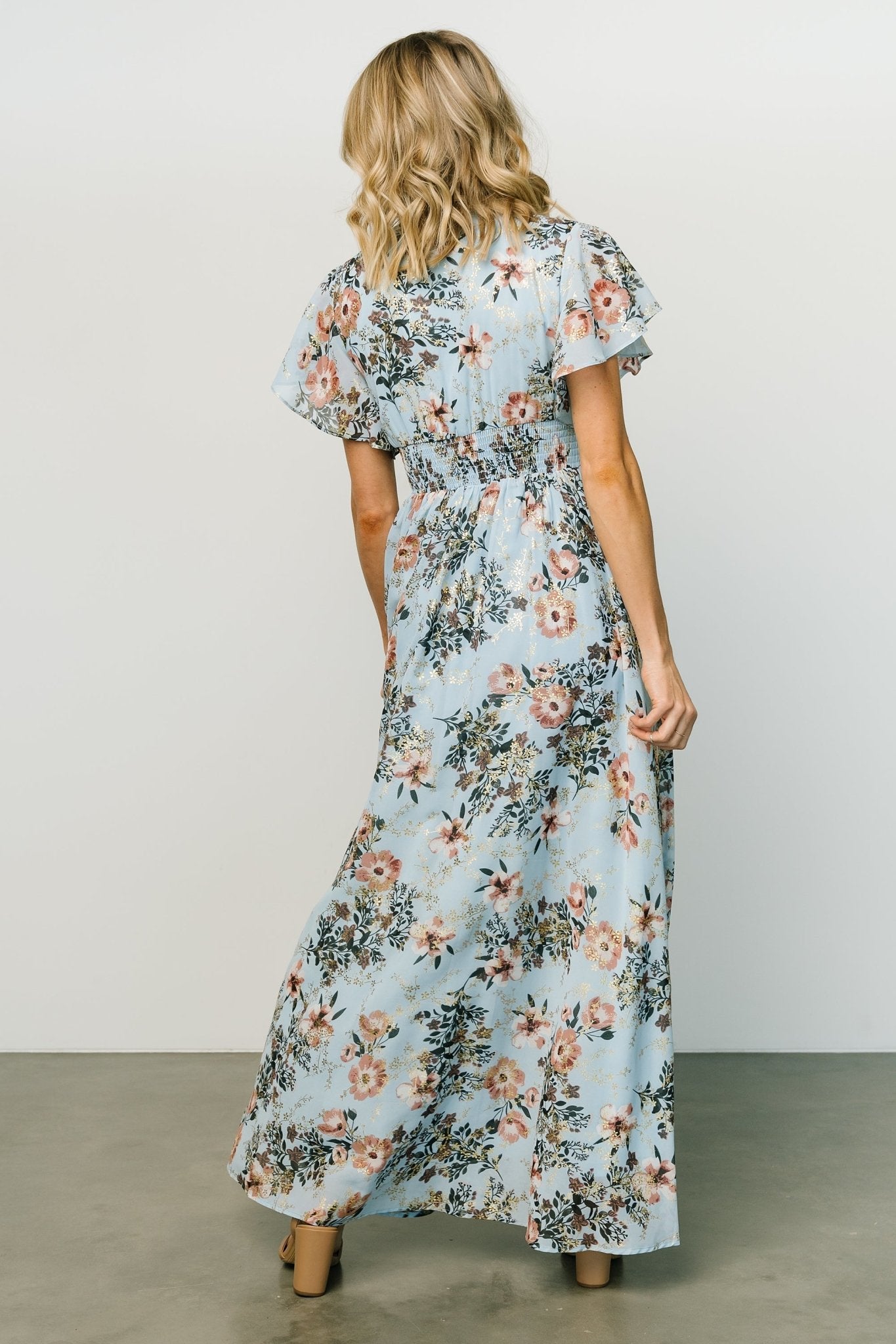 Lynlee Metallic Maxi Dress | Light Blue - Image 4