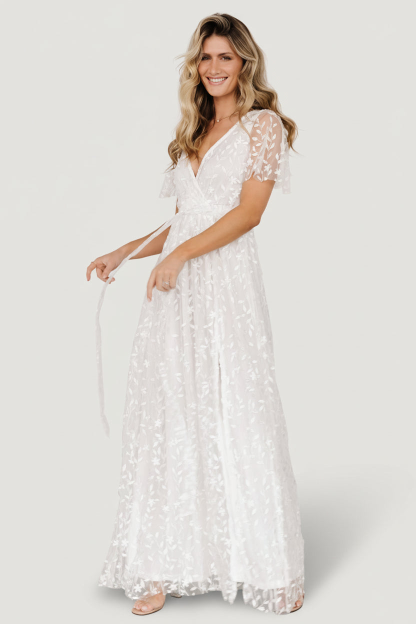 Marseille Embossed Maxi Dress | White - Image 11