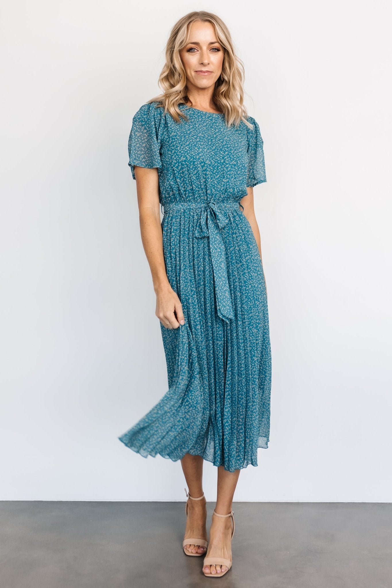 Prim Pleated Dress | Persian Blue Print - Image 7