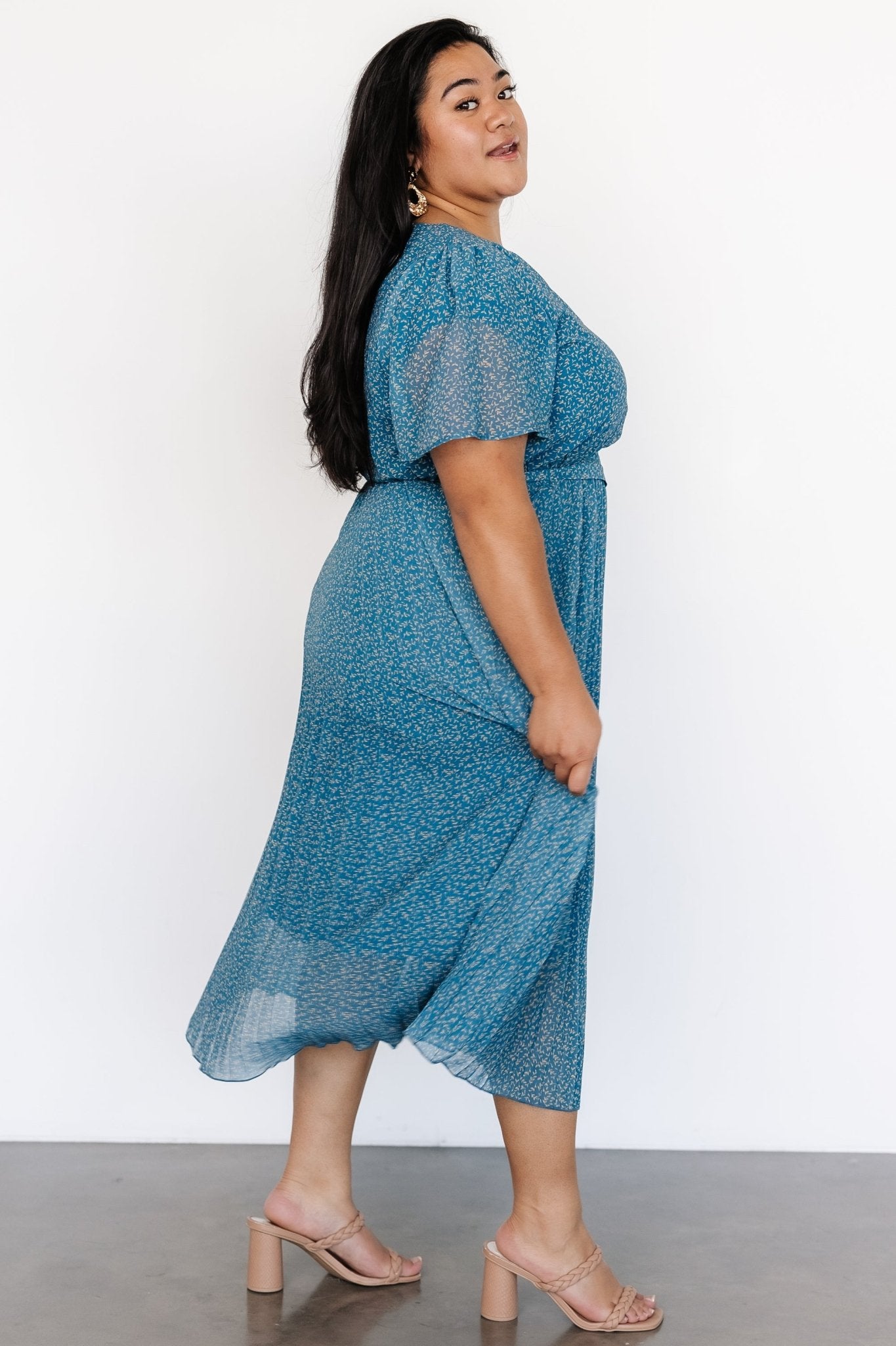 Prim Pleated Dress | Persian Blue Print - Image 6