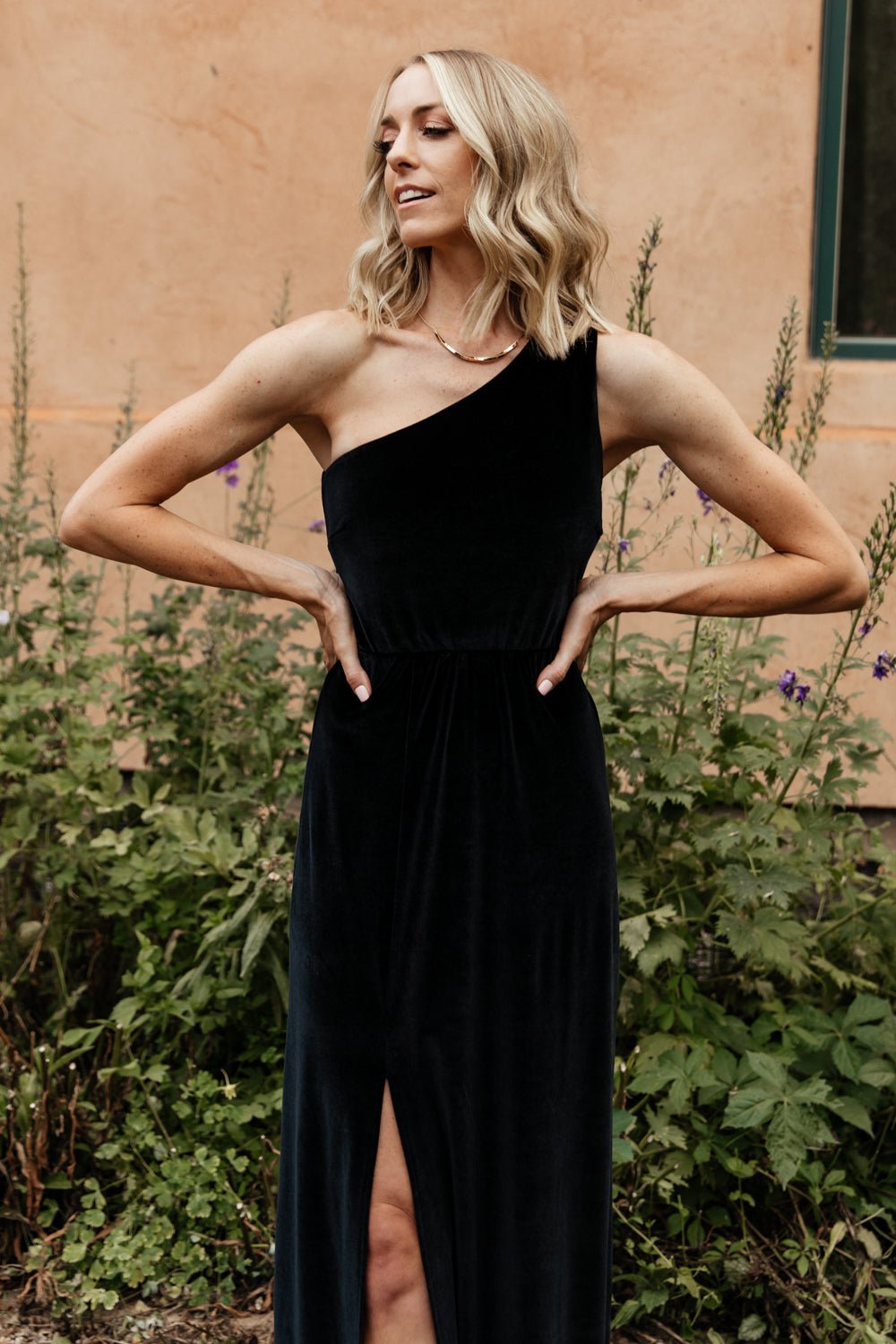 Tatiana Velvet One Shoulder Maxi Dress | Black - Image 3